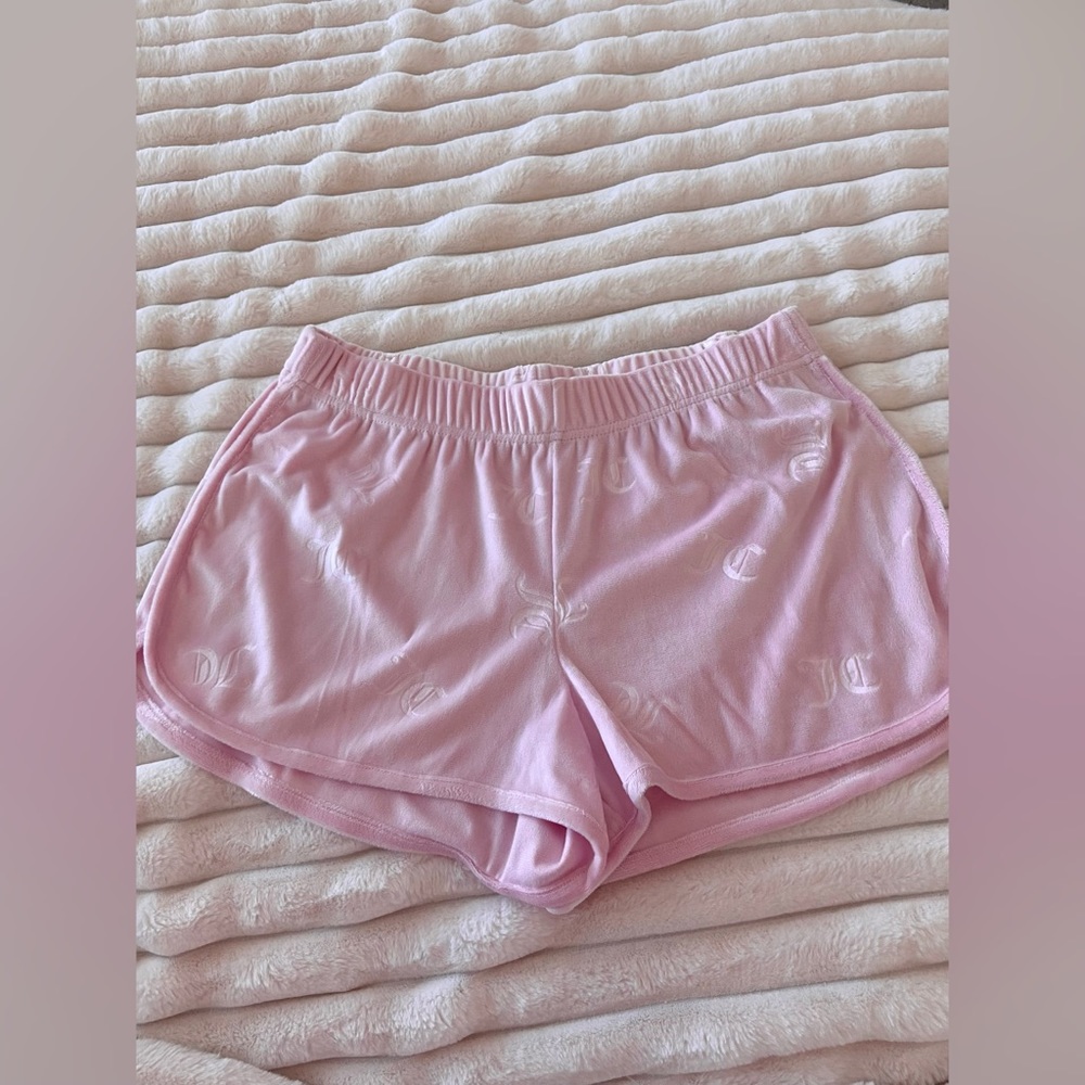 juicy couture pink velour shorts